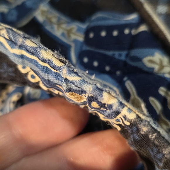 Vera Bradley Windsor Navy Paisley/Plaid Bag w/Front Zipper Pocket - Picture 11 of 12